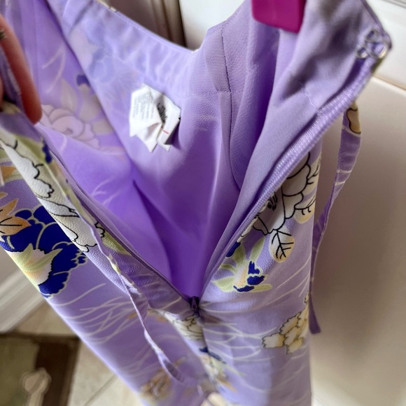 In Wear size 8 purple skirt with floral pattern. From 2000’s. - Picture 2 of 4